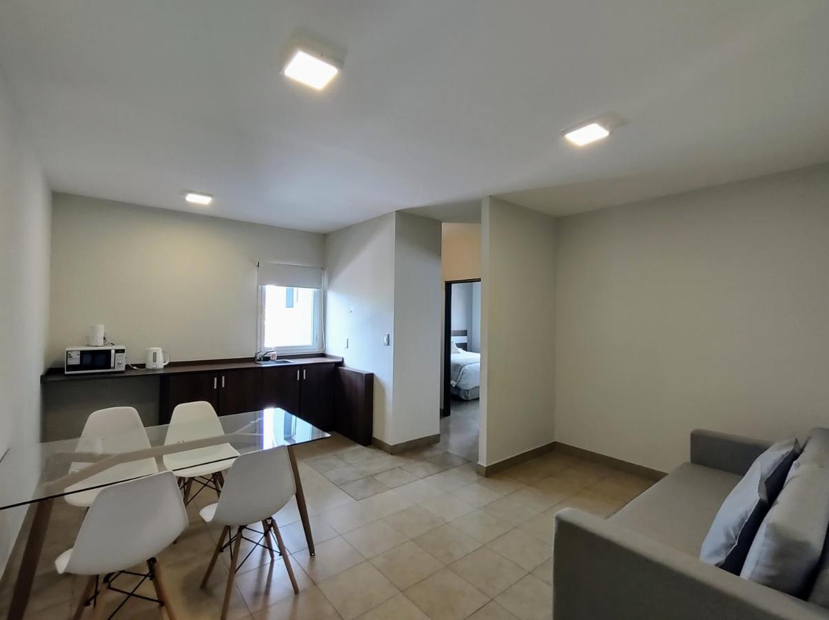 Urquiza Suites Salta Esterno foto