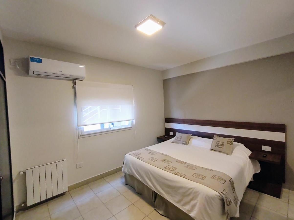 Urquiza Suites Salta Esterno foto