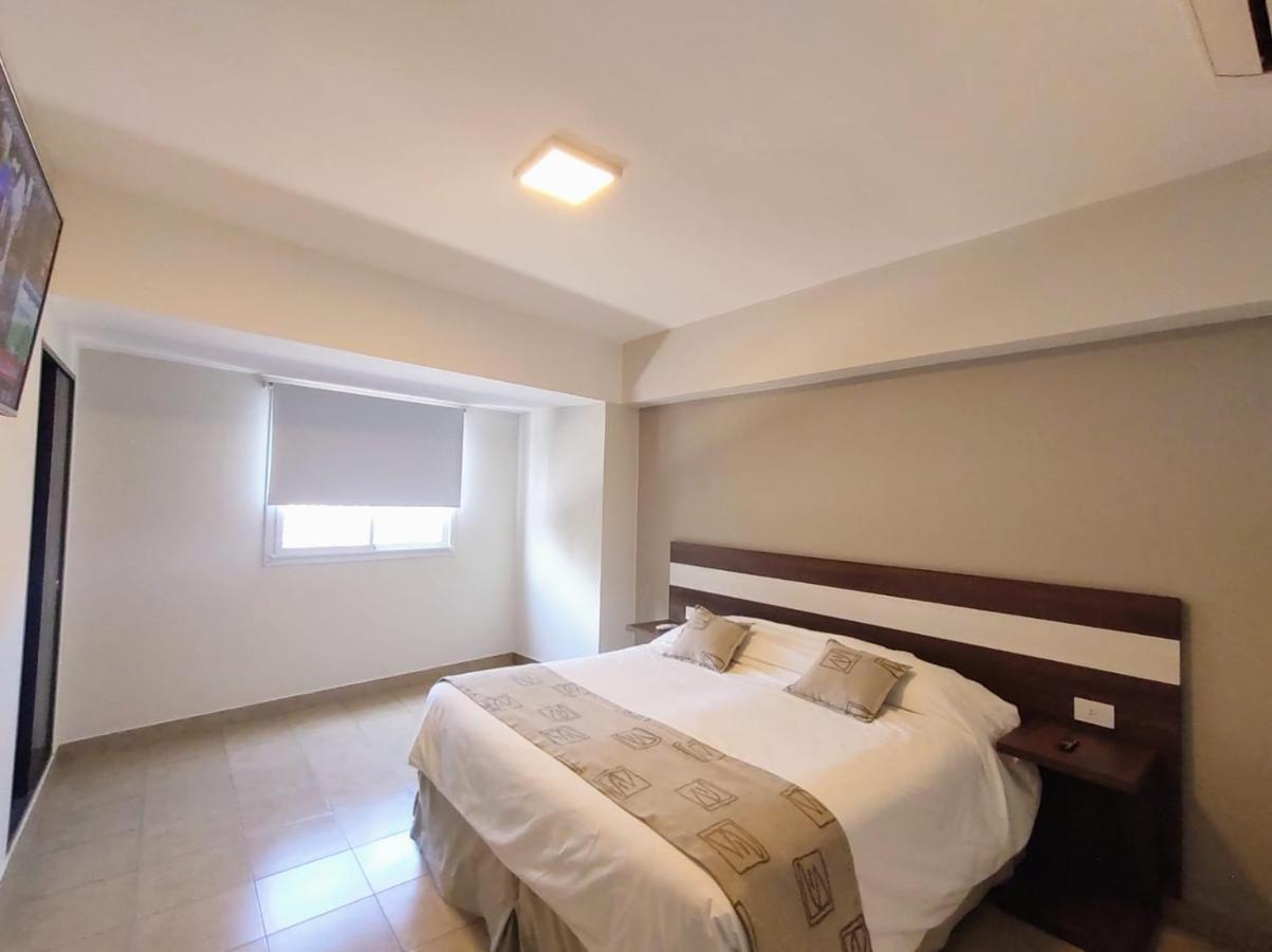 Urquiza Suites Salta Esterno foto