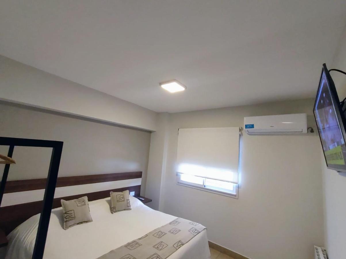 Urquiza Suites Salta Esterno foto