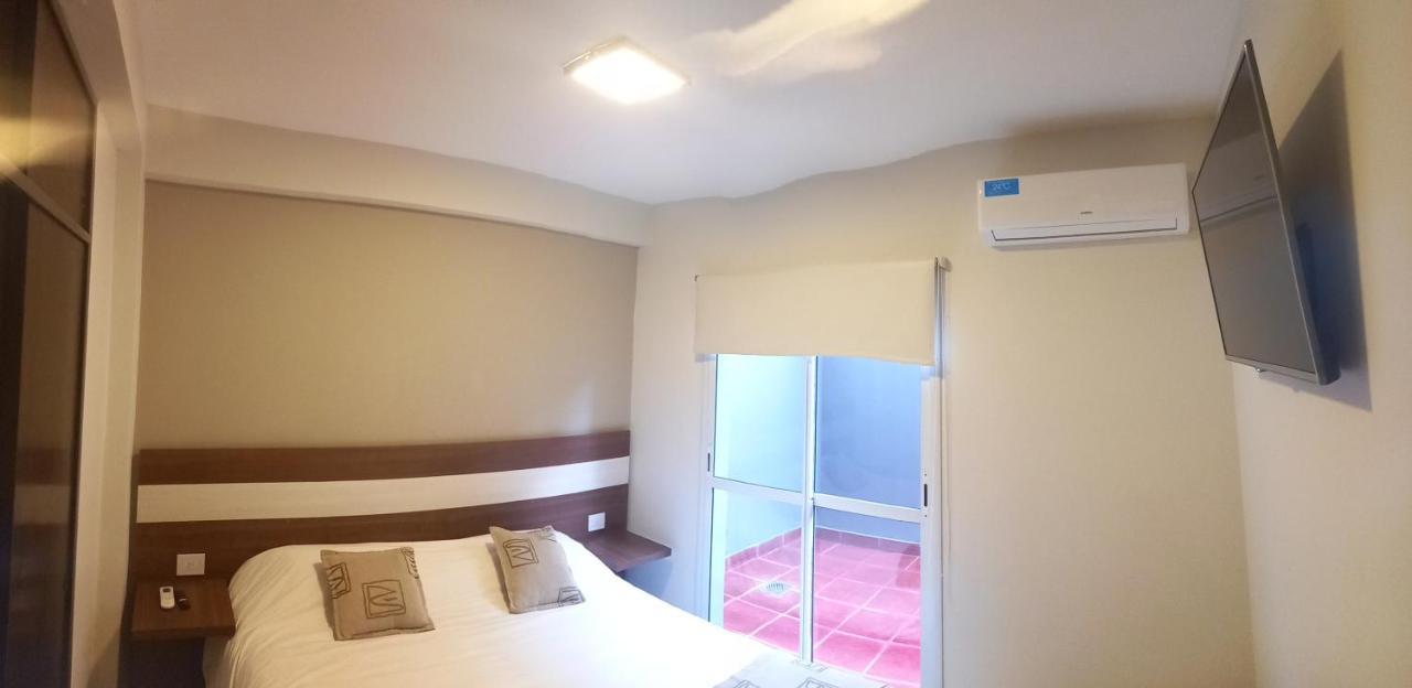 Urquiza Suites Salta Esterno foto