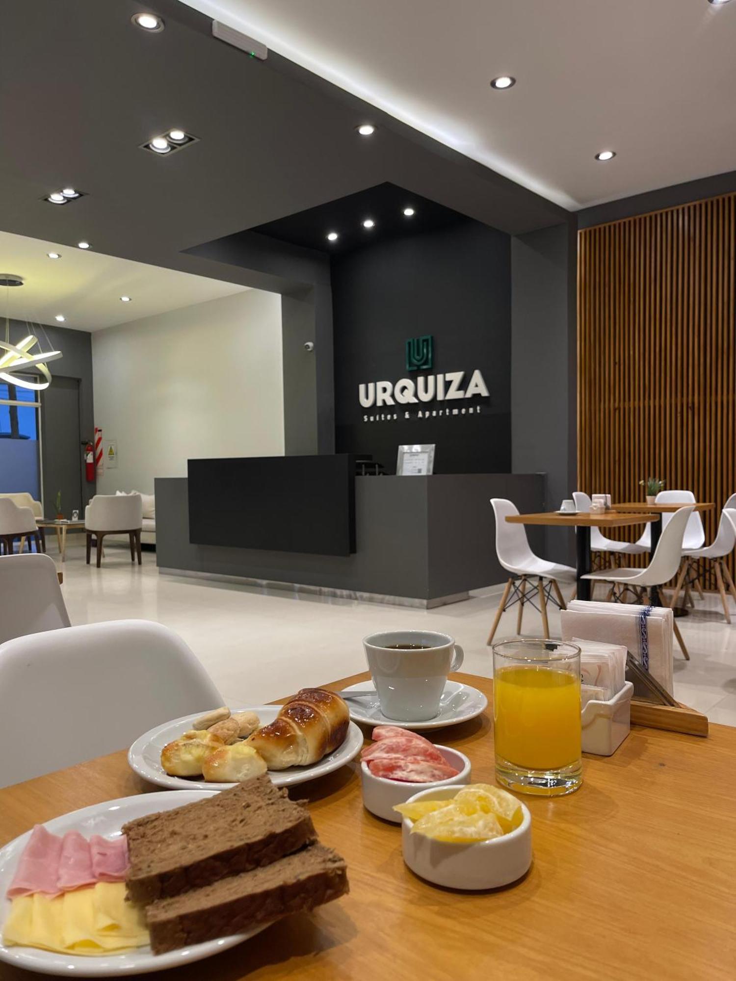 Urquiza Suites Salta Esterno foto